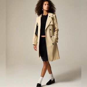 J Crew “Icon Trench” size 8 EUC